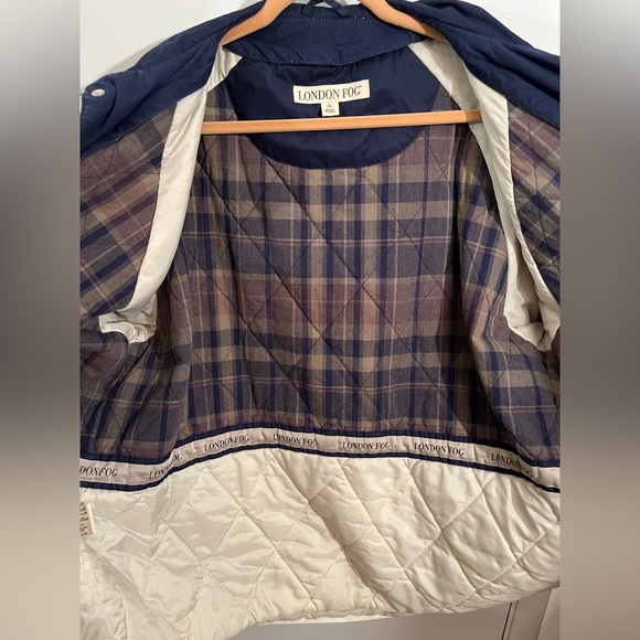 London Fog Jacket - Picture 7 of 16